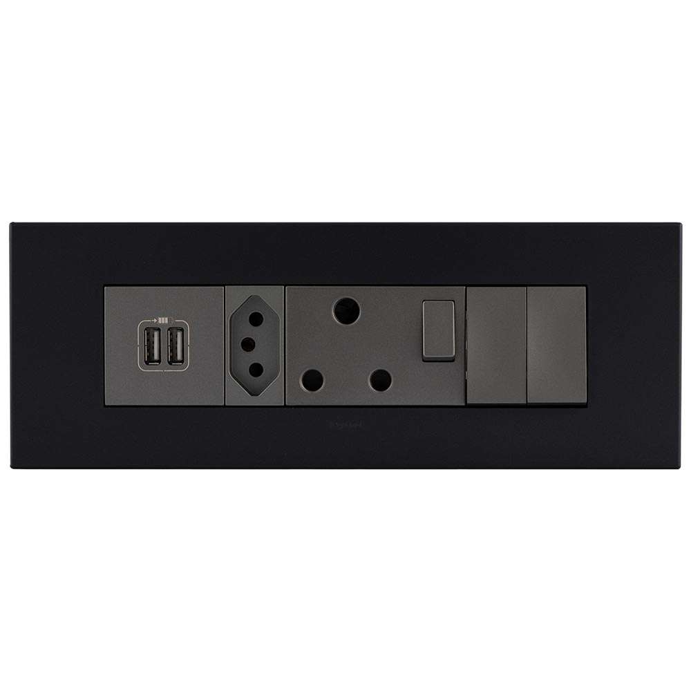 Legrand Arteor 8-Module Power Cluster 2x USB Type-A + V-Slim + RSA Socket + 2x Switches