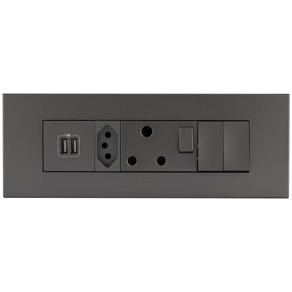 Legrand Arteor 8-Module Power Cluster 2x USB Type-A + V-Slim + RSA Socket + 2x Switches