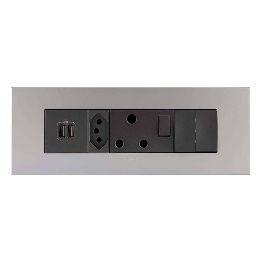 Legrand Arteor 8-Module Power Cluster 2x USB Type-A + V-Slim + RSA Socket + 2x Switches