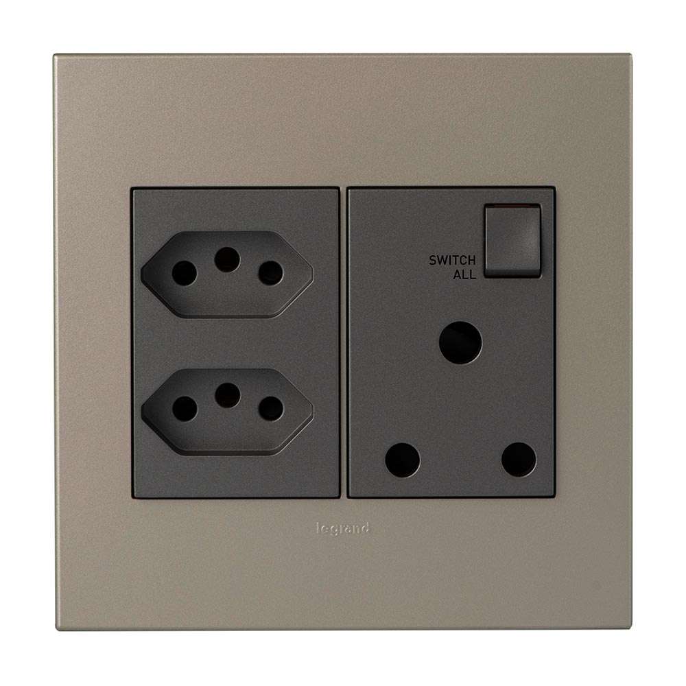Legrand Arteor RSA 2 Slimline Socket 4x4