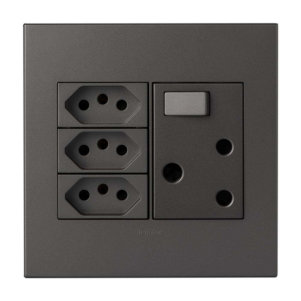 Legrand Arteor RSA 3 Slimline Socket 4x4
