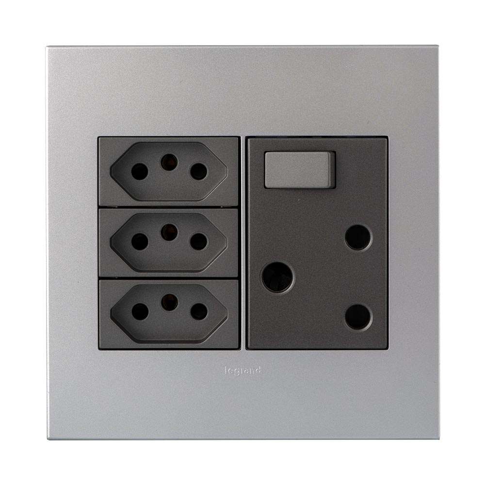 Legrand Arteor RSA 3 Slimline Socket 4x4