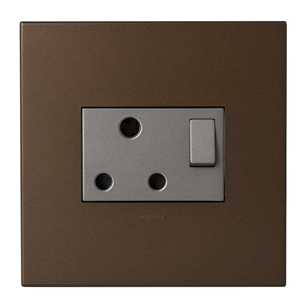 Legrand Arteor Single RSA Socket 4x4