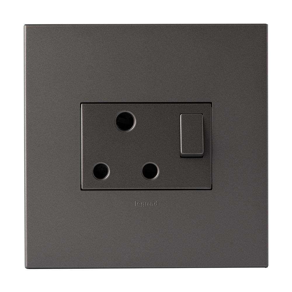 Legrand Arteor Single RSA Socket 4x4
