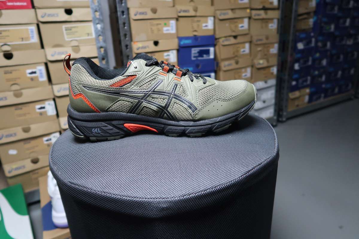 ASICS GEL VENTURE 8 MEN MANTLE GREEN/BLACK TRAIL RUNNING SHOE