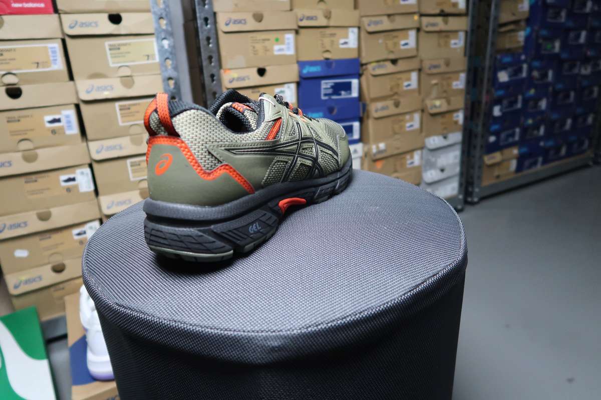 ASICS GEL VENTURE 8 MEN MANTLE GREEN/BLACK TRAIL RUNNING SHOE