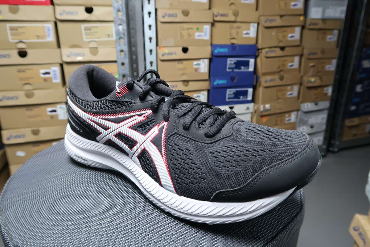 GEL-CONTEND 7 MENS ROAD RUNNING SHOE (BLACK)