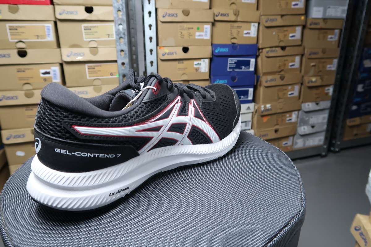 GEL-CONTEND 7 MENS ROAD RUNNING SHOE (BLACK)