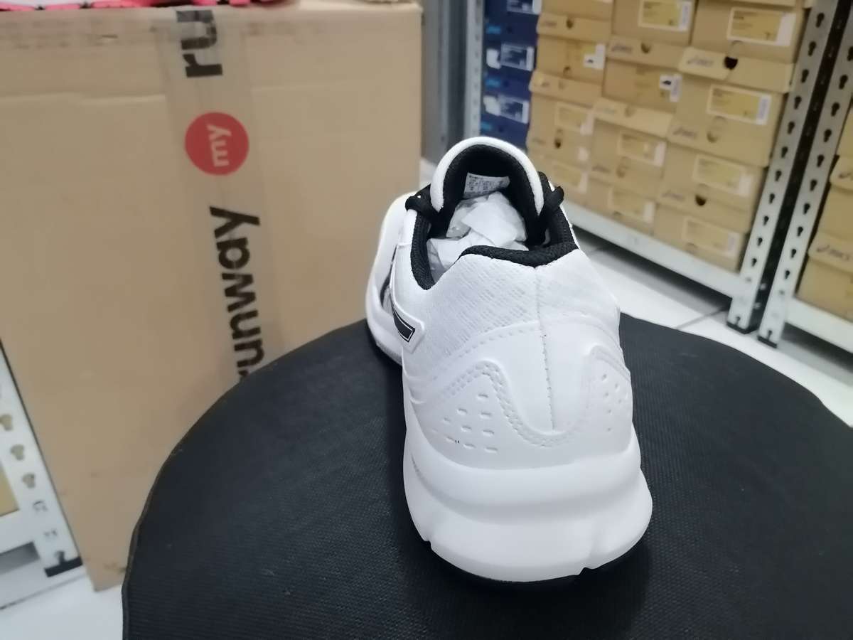 ASICS MENS JOLT 3 BEGINNER RUNNING SHOE (WHITE/BLACK)