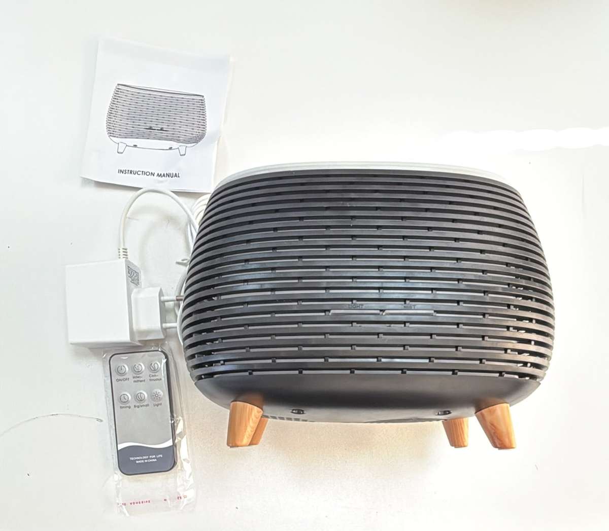 Madison Ultrasonic Aromatherapy Diffuser 400ml 7-Colour RGB LED Timer Black - Like New - Open Box
