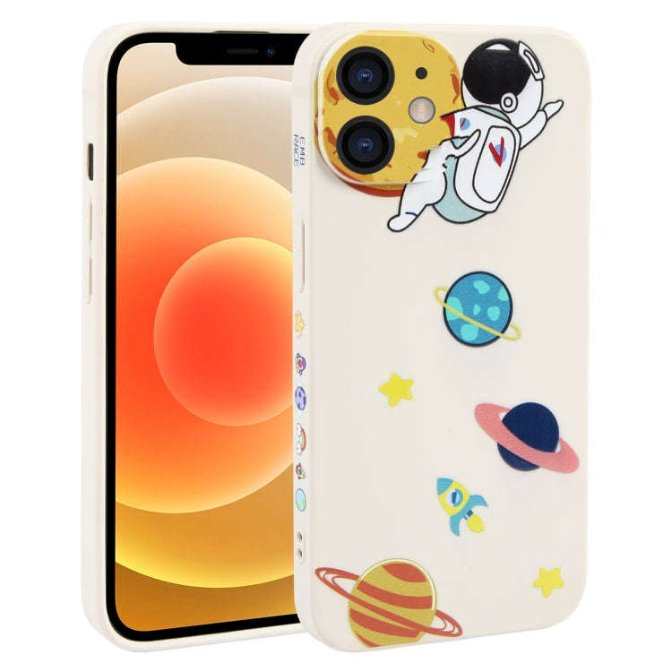 Hug Moon Astronaut Pattern TPU Phone Case, For iPhone 14 Plus, For iPhone 14, For iPhone 14 Pro, ...