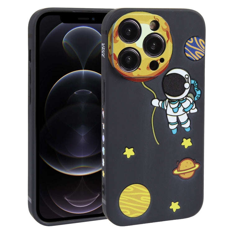 Hug Moon Astronaut Pattern TPU Phone Case, For iPhone 14 Plus, For iPhone 14, For iPhone 14 Pro, ...