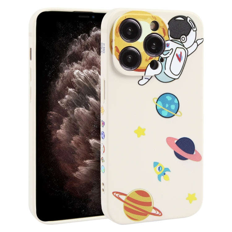 Hug Moon Astronaut Pattern TPU Phone Case, For iPhone 14 Plus, For iPhone 14, For iPhone 14 Pro, ...
