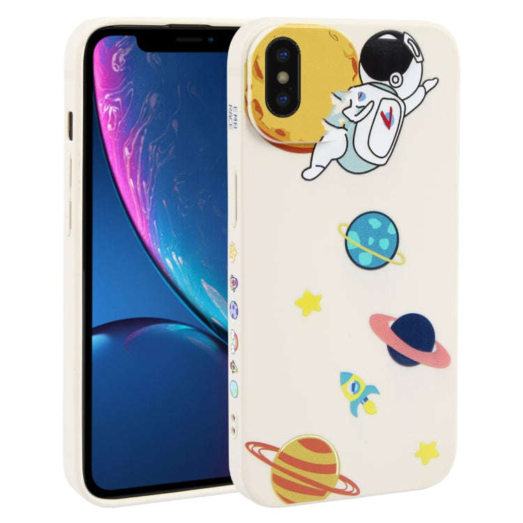 Hug Moon Astronaut Pattern TPU Phone Case, For iPhone 14 Plus, For iPhone 14, For iPhone 14 Pro, ...