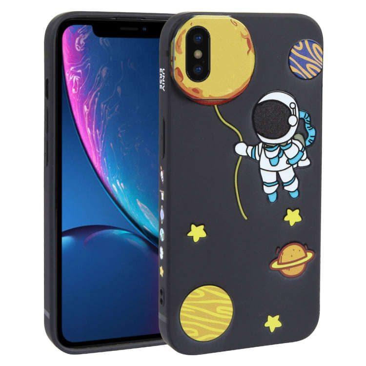 Hug Moon Astronaut Pattern TPU Phone Case, For iPhone 14 Plus, For iPhone 14, For iPhone 14 Pro, ...