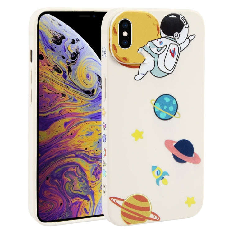 Hug Moon Astronaut Pattern TPU Phone Case, For iPhone 14 Plus, For iPhone 14, For iPhone 14 Pro, ...