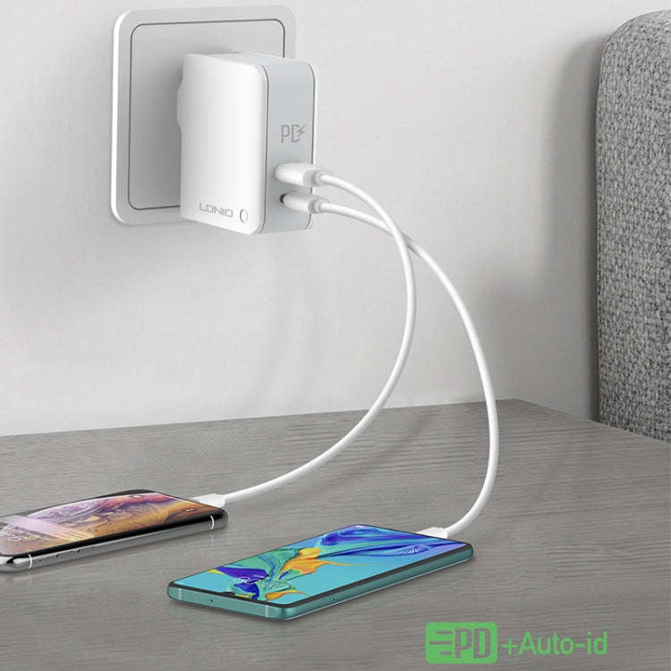 LDNIO A4403C 30W PD + Auto-id Foldable Fast Travel Charger with 1m 8 Pin Cable, AU Plug, with 8 P...