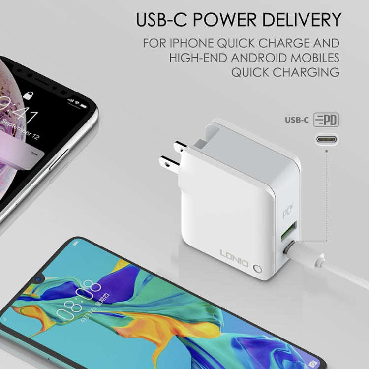 LDNIO A4403C 30W PD + Auto-id Foldable Fast Travel Charger with 1m 8 Pin Cable, AU Plug, with 8 P...