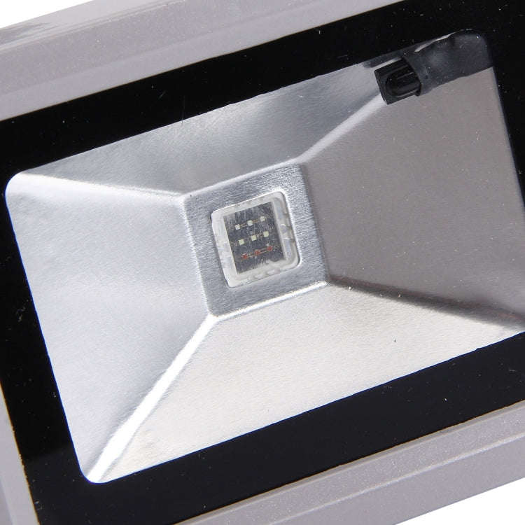 750LM with Remote Control, AC 110-265V, 10W