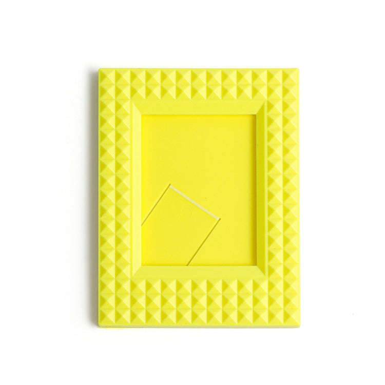 Mini 3-Inch Rivet Vertical Color Celebrity Photo Card Photo Frame