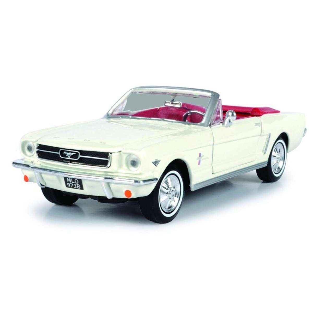 Motormax James Bond Collection 1964 Ford Mustang Convertible  Scale 1:24