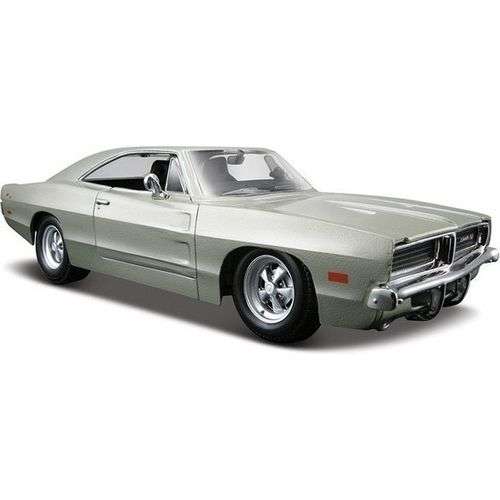Maisto 1/25 Dodge Charger R/T 1969  Hemi Silver