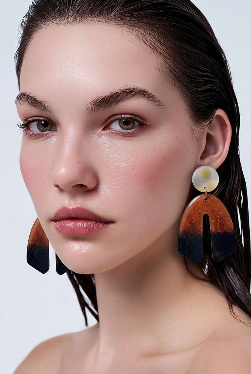 A beautiful cool funky playful statement piece to compliment your stylish and elegant personality...