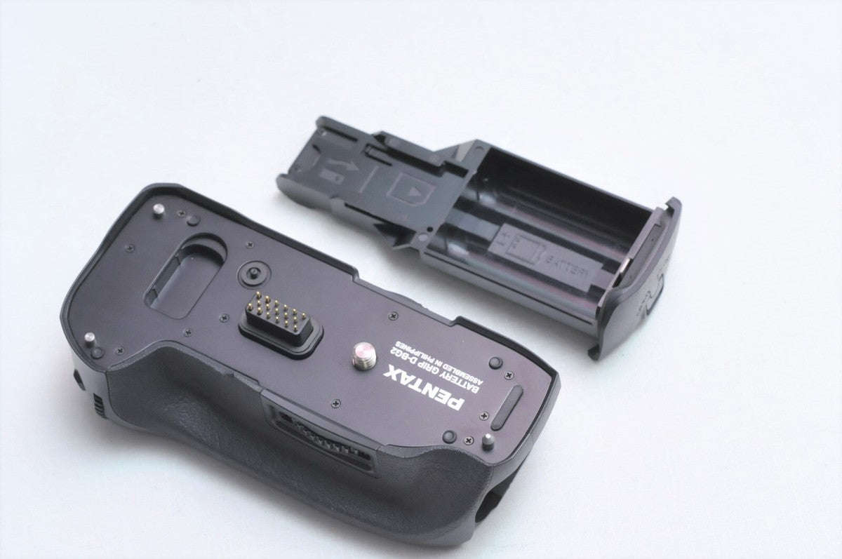 Pentax D-BG2 Battery Grip for K10D Digital Camera