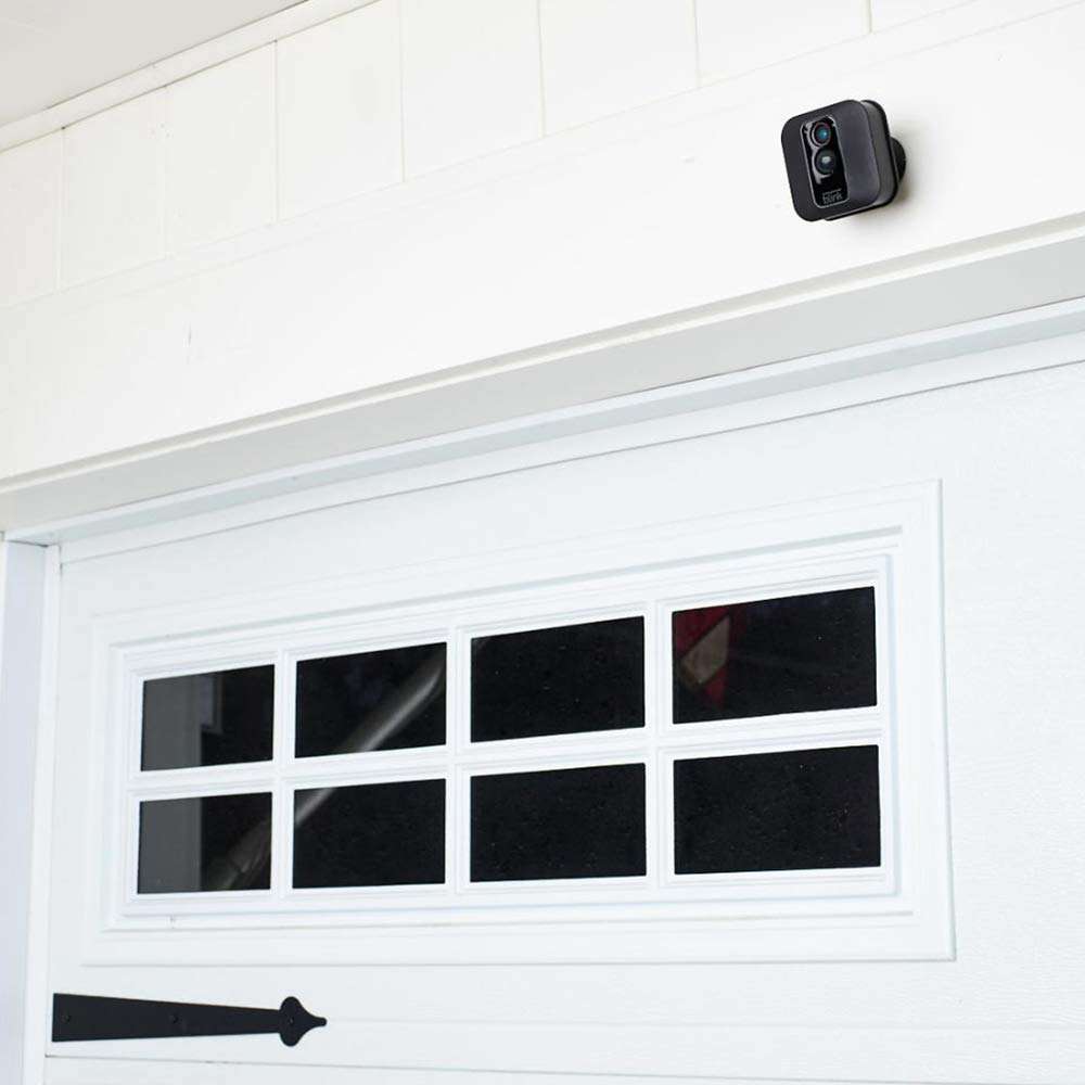 Blink XT2 Smart Security Camera with cloud storage included 1 camera kit*IN STOCK*