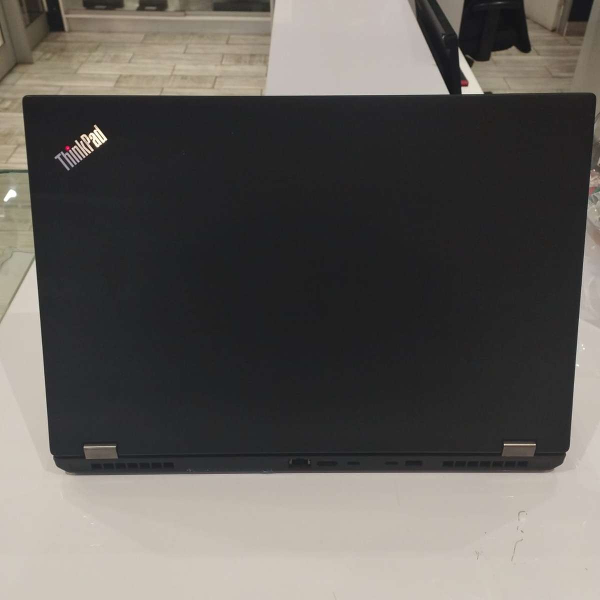 Lenovo ThinkPad P52 Intel Core i7-8850H, 32GB RAM, 512GB SSD, 15.6" Anti-Glare FHD (1920x1080) Wi...