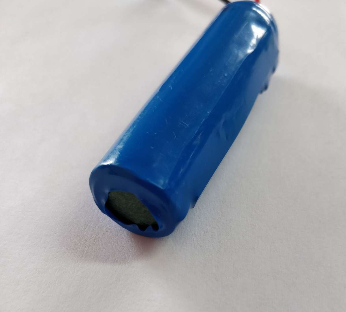 1700mah 3.7v Lithium 18650 Battery with built-in BMS Board (10003266)