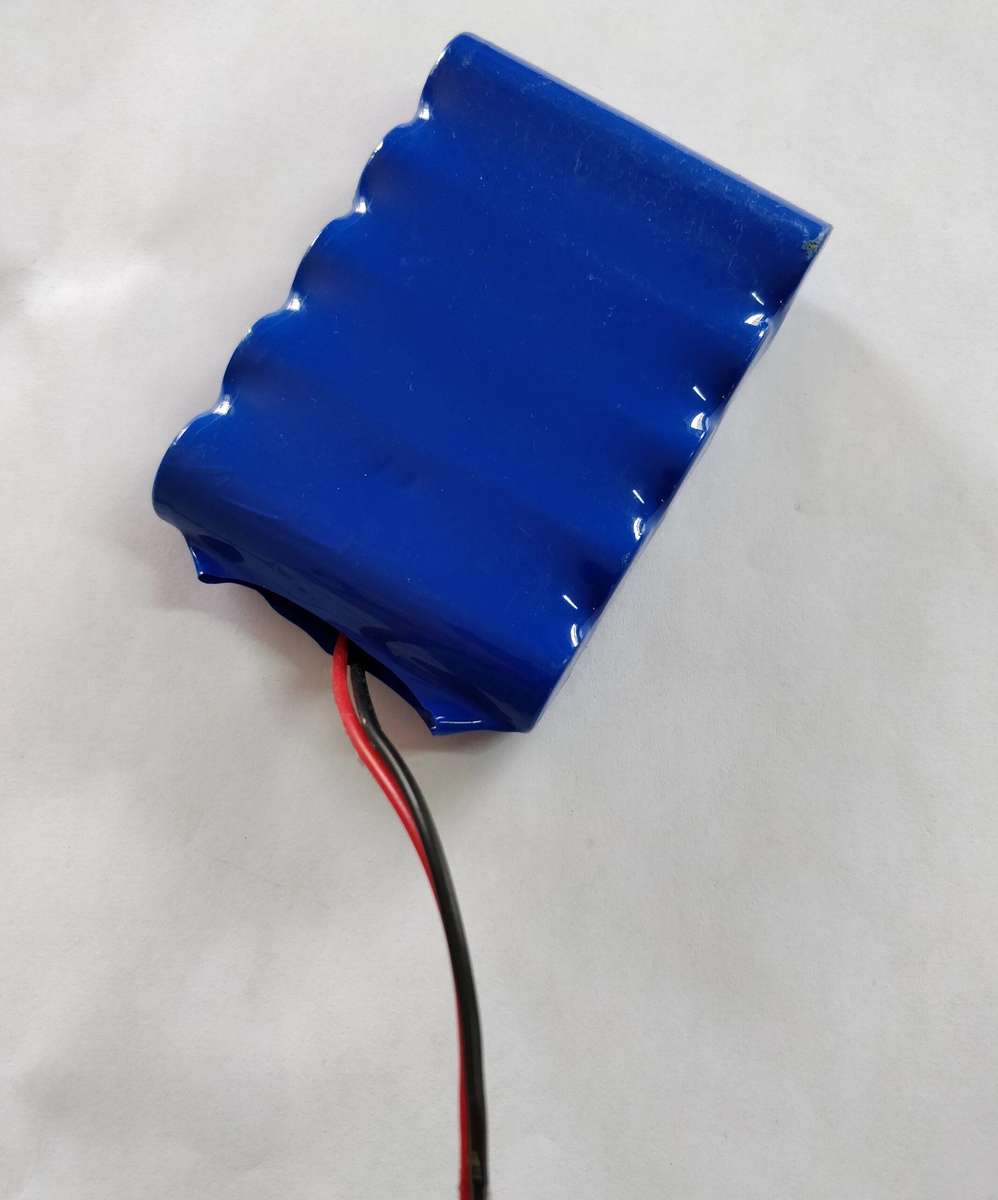 11000mah 3.7v 5 Cell Lithium (1S5P) 18650 Cell Battery Pack with 5Amp BMS (10003268)