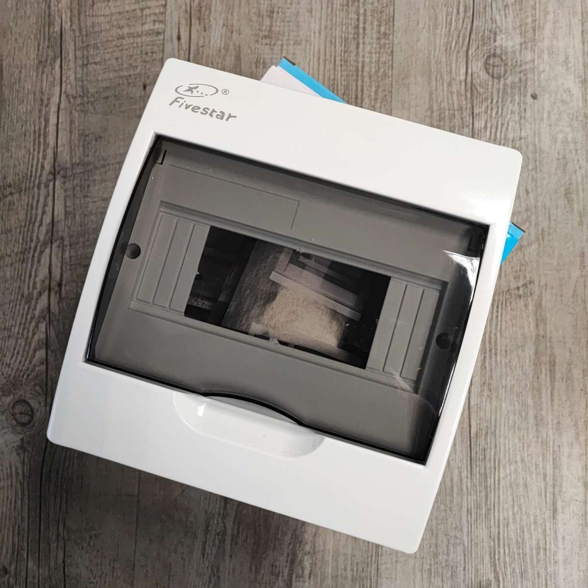 REDISSON 6-9 way Surface Mount DIN Rail Distribution Board - Versatile and Reliable Power Distrib...