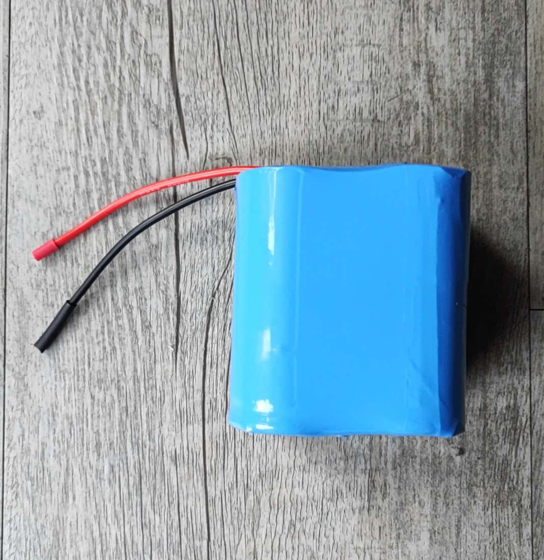 6.4v 10000mah 32700 LiFePo4 Battery with 6Amp BMS - Reliable Power Supply for Various Application...