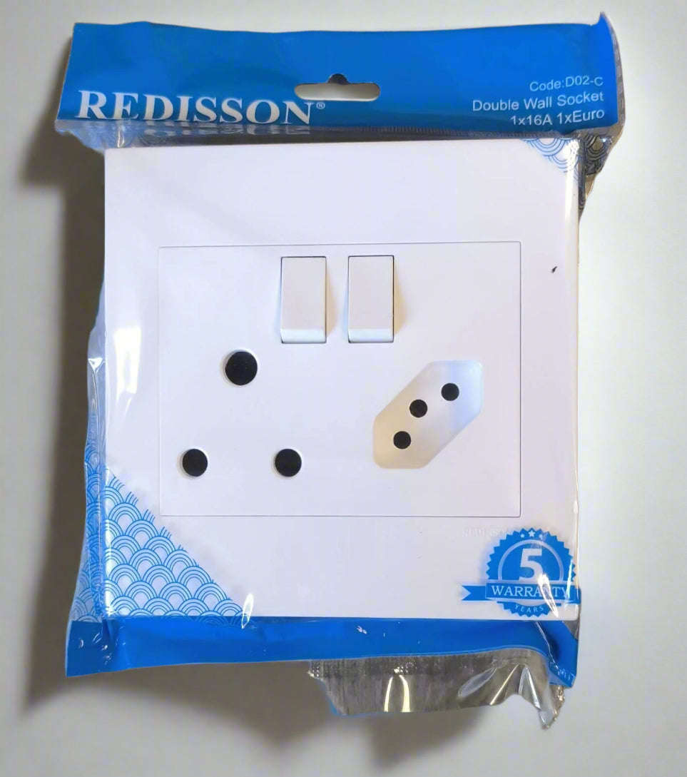 Redisson 4x4 16Amp Single 3Pin Socket + Single Euro 3Pin Socket