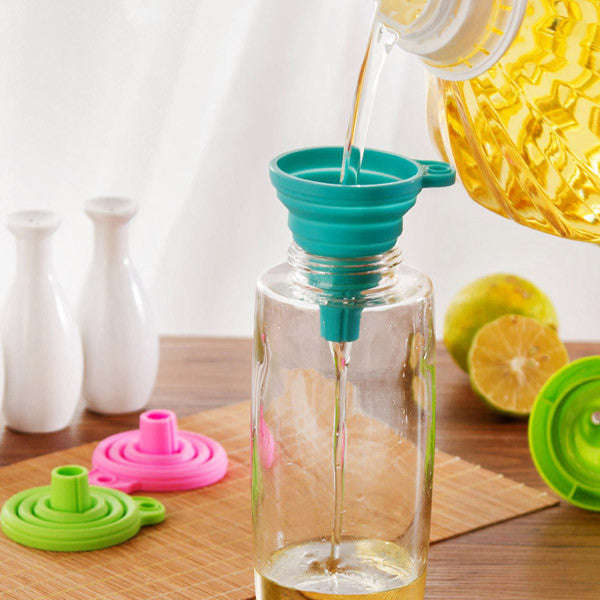 *LOCAL STOCK* Silicone Collapsible Mini Filling Kitchen Funnel - Green