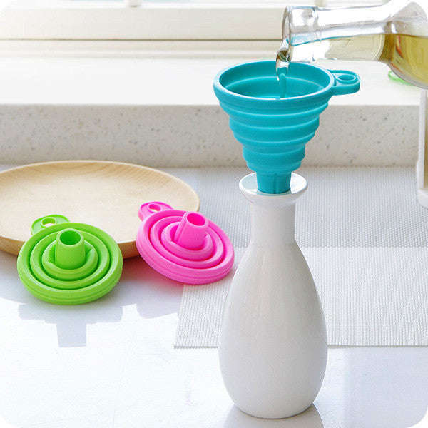 *LOCAL STOCK* Silicone Collapsible Mini Filling Kitchen Funnel - Green