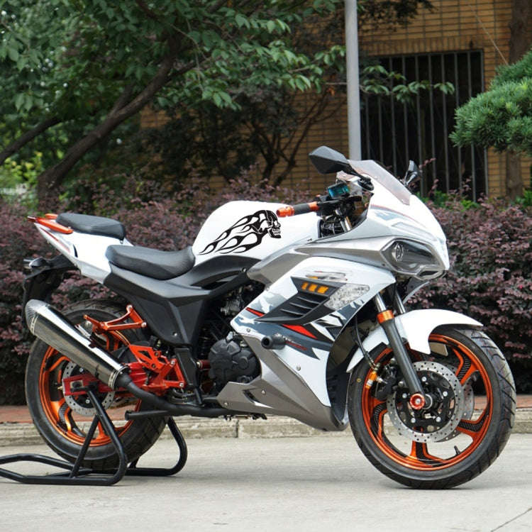 Motorcycle Styling Skull Head PVC Sticker Auto Decorative Sticker (Black)