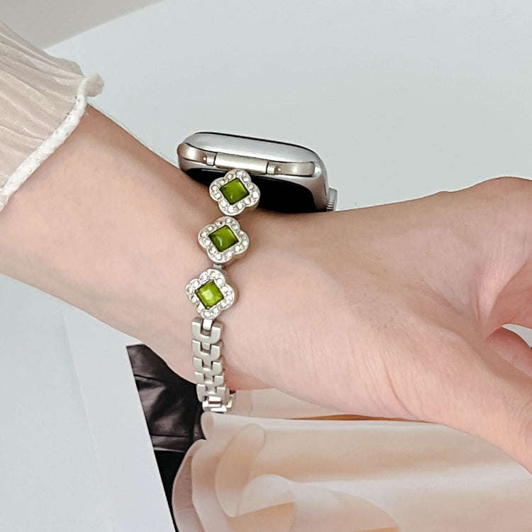 For Apple Watch Series 7 41mm Diamond Four-leaf Clover Metal Chain Watch Band(Silver)