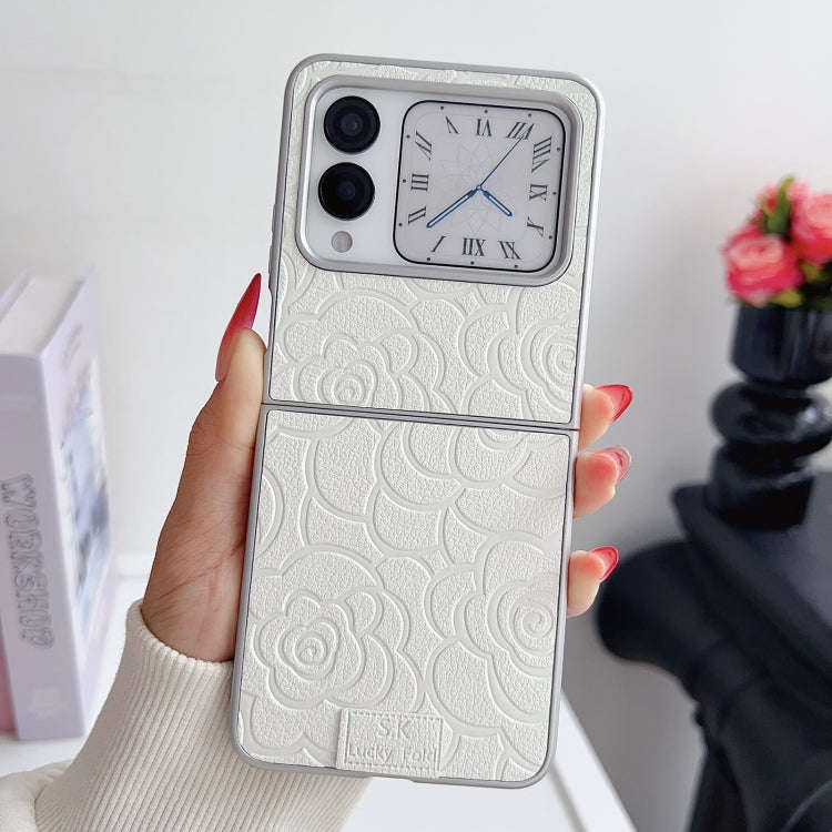 For Huawei nova Flip Camellia Plaid Fabric DIY PC Phone Case(White)