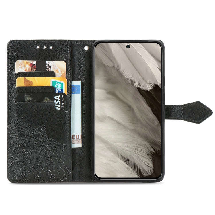 For Google Pixel 8 Mandala Flower Embossed Leather Phone Case(Black)