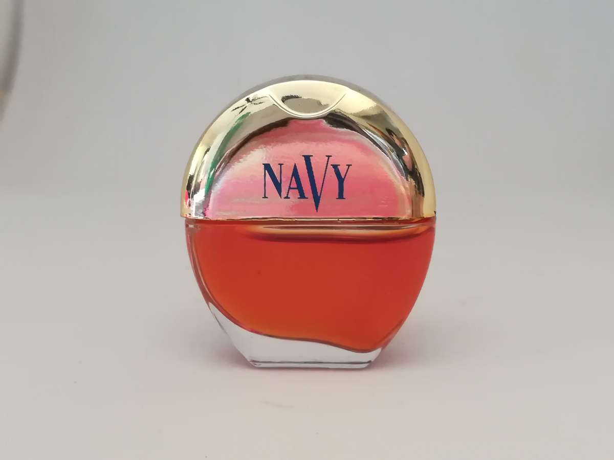 Miniature Perfume Bottle: Navy - Dana (3ml)