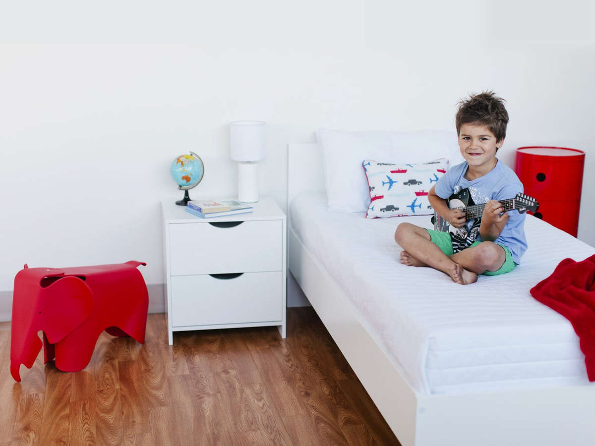 Joy bedroom set - Single size