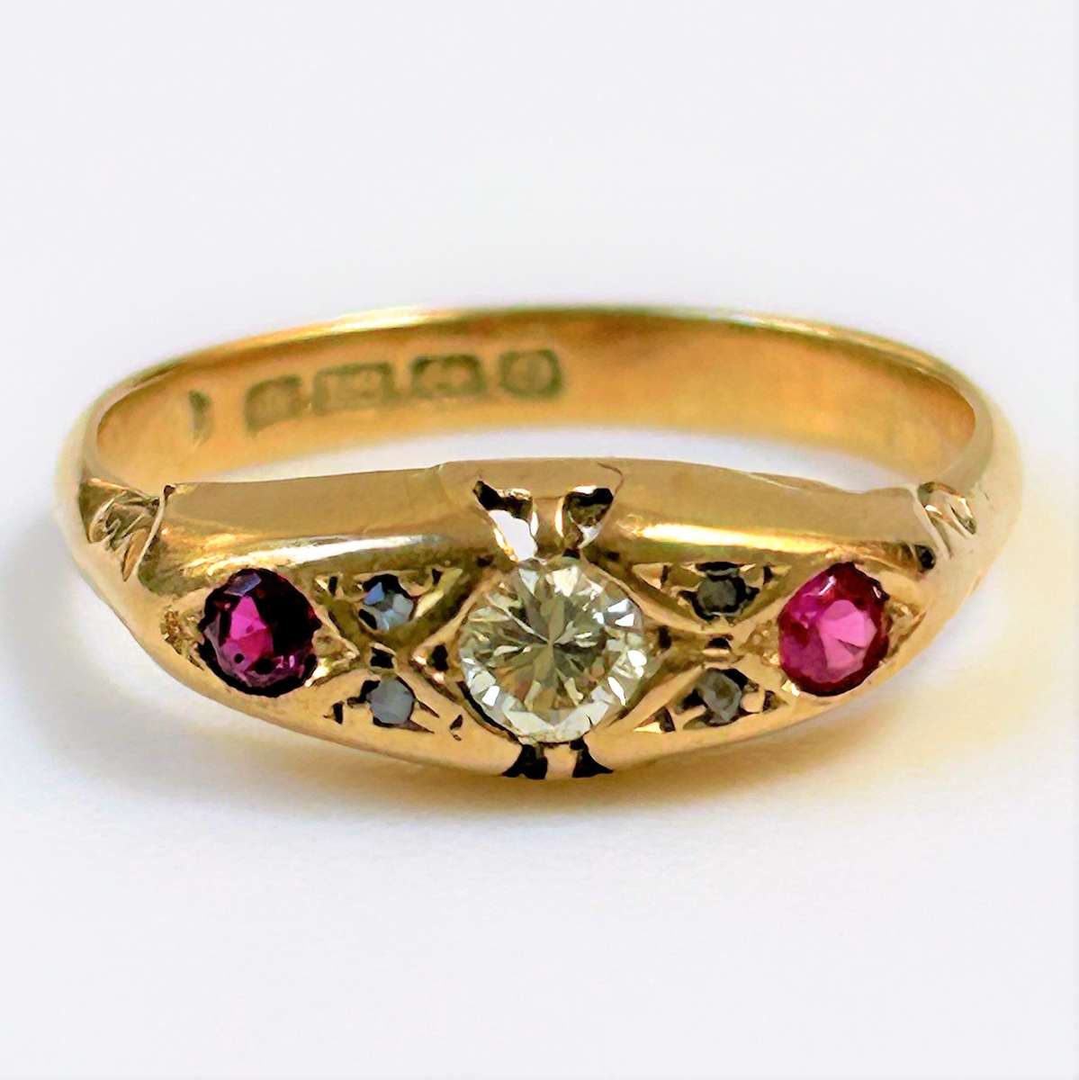 Antique 18ct Gold Diamond and Ruby Ring