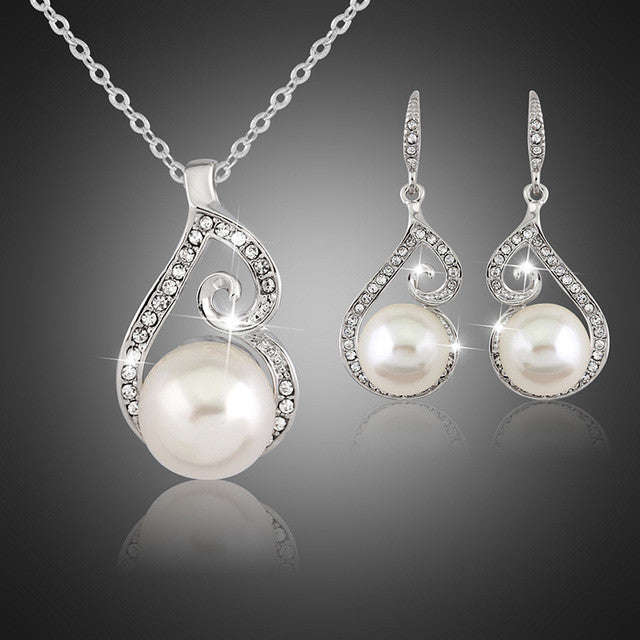 Pearl Necklace Earing Set