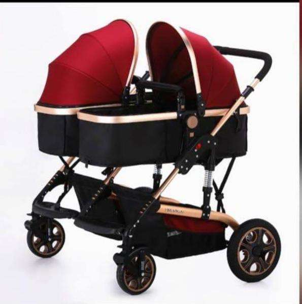 Pram for Twins - 4 Wheel 2 in 1 Foldable Baby Pram with 2 detachable bassinet - Maroon
