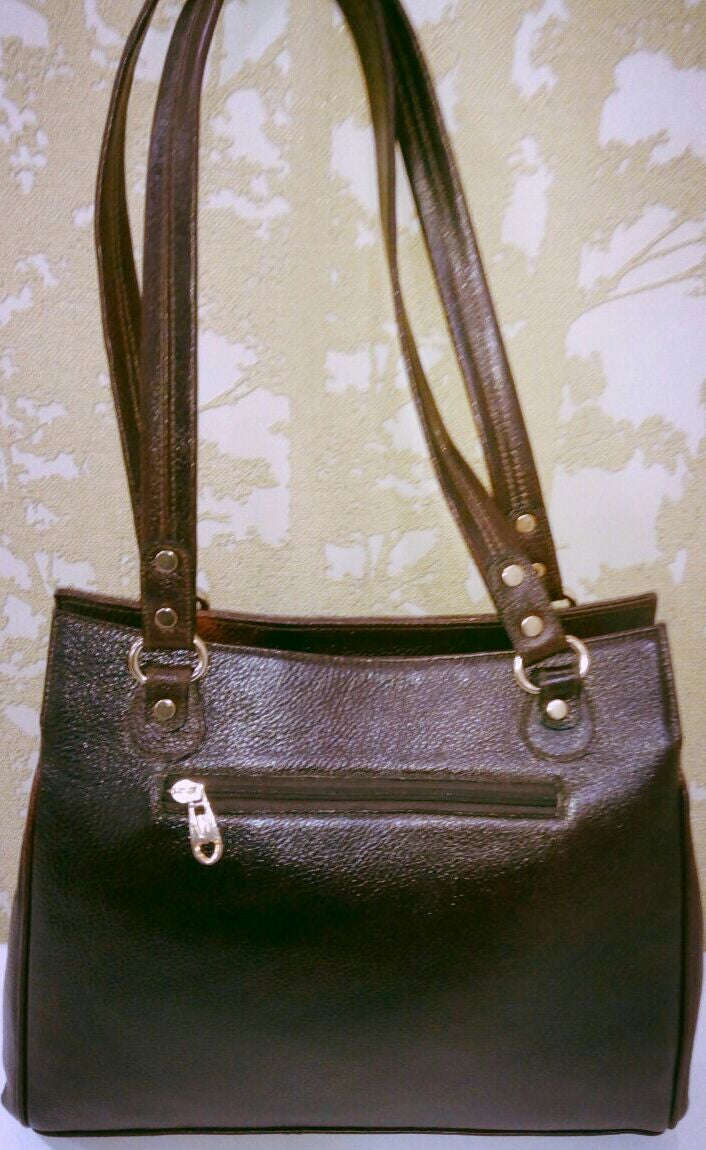 100% Genuine Buffalo Leather Elegant  Everyday Handbag - Champagne