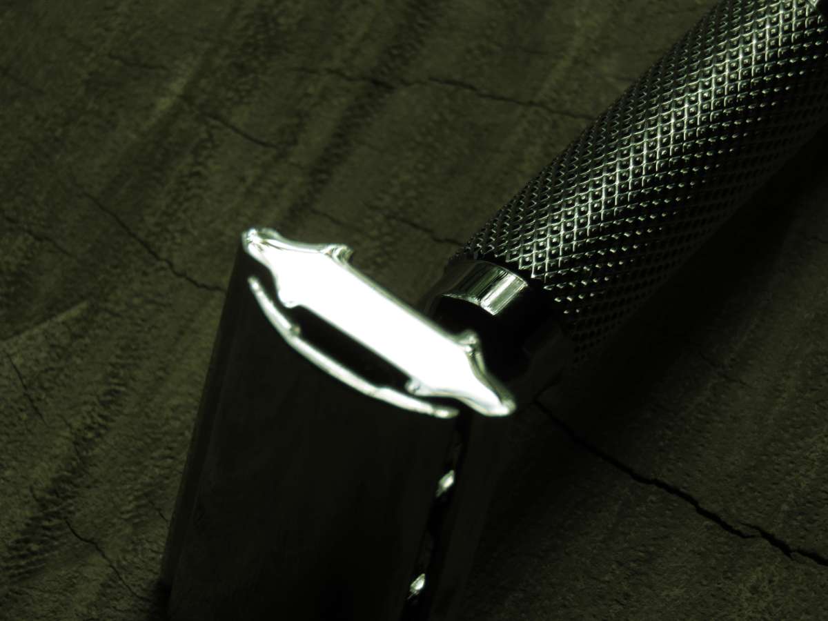 Rockwell razor Model 2C Razor (Gunmetal finish)