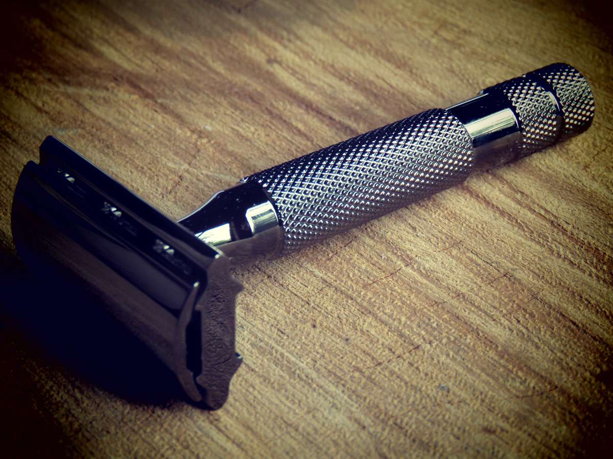 Rockwell razor Model 2C Razor (Gunmetal finish)