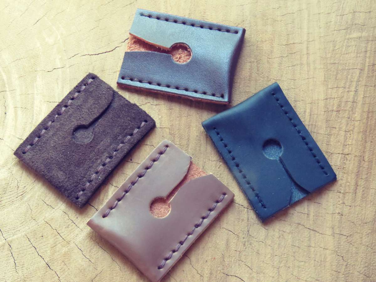 Safety razor sheath - Brown suede (textured)